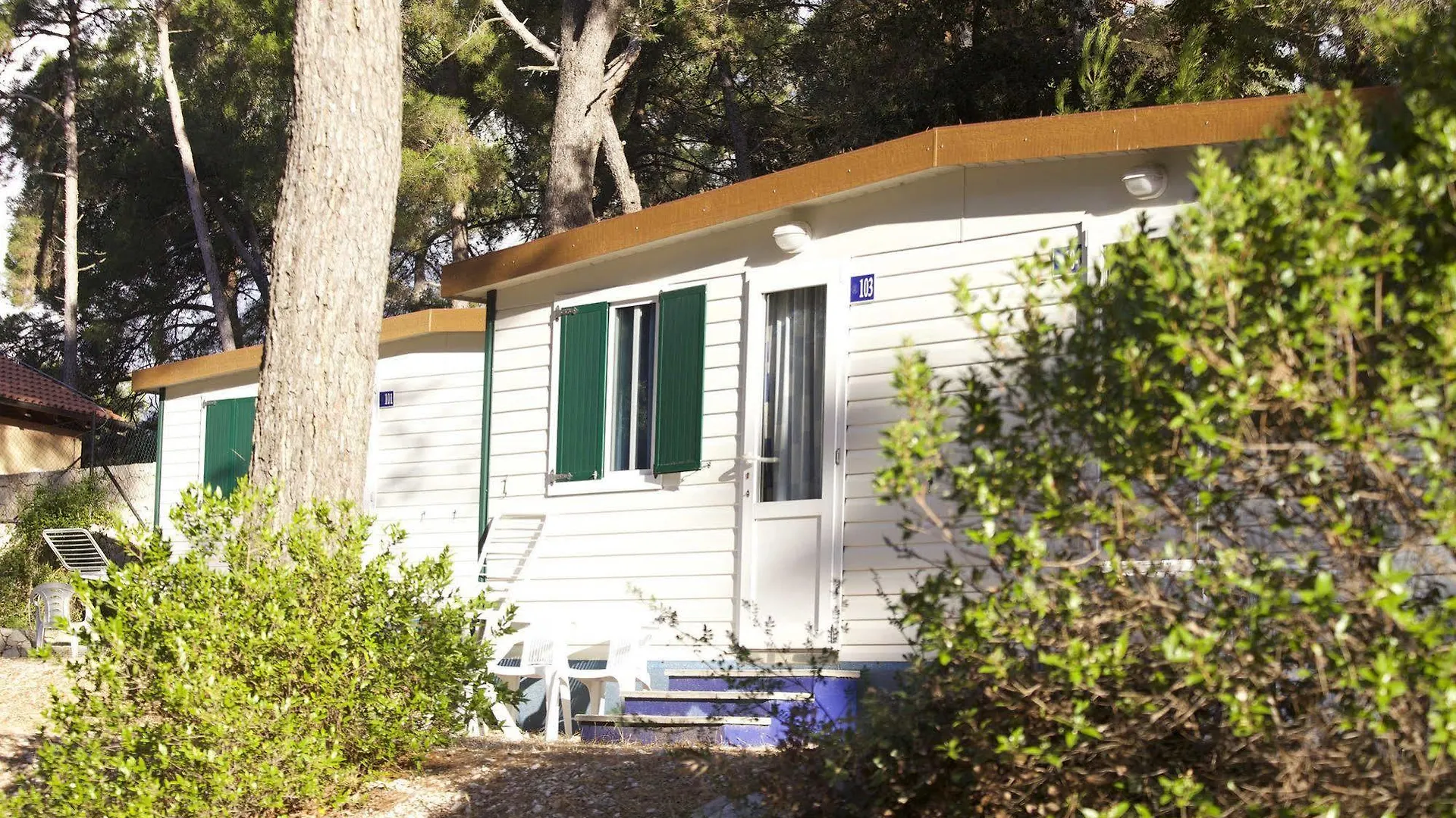 Camping Village Poljana 말리로시니 3*,